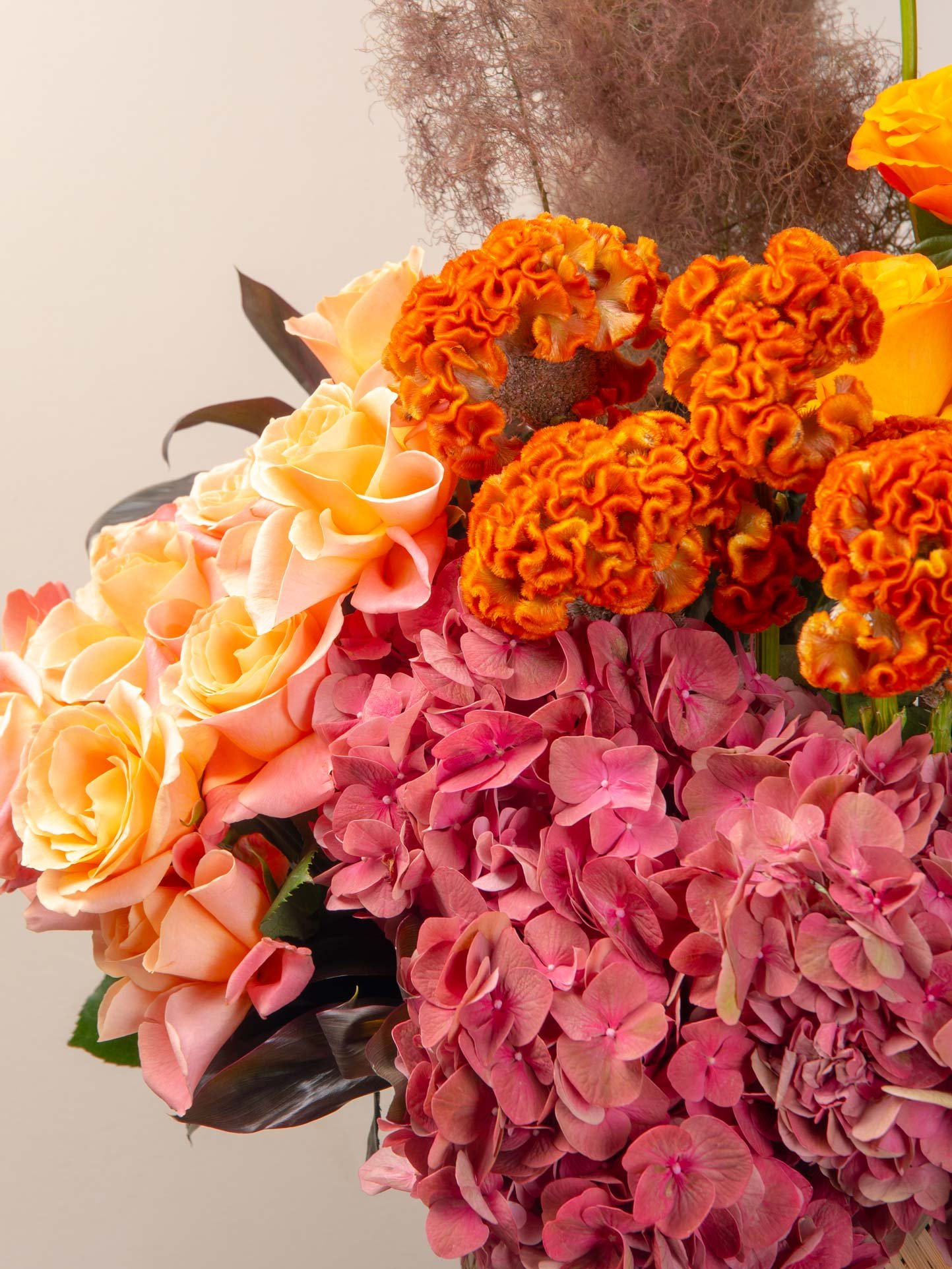 zen-harvest-flame-celosia-orange-cotinus-fountain-red-draceana-eucalyptus-cinerea-hydrangea-nutan-rose-orange-confidential-rose-uhuru-houzofzen1